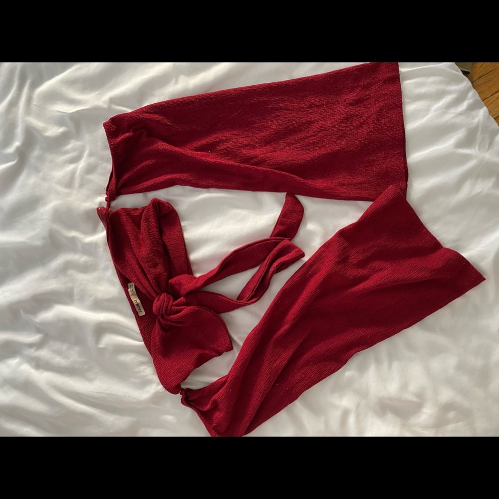 Tiny top